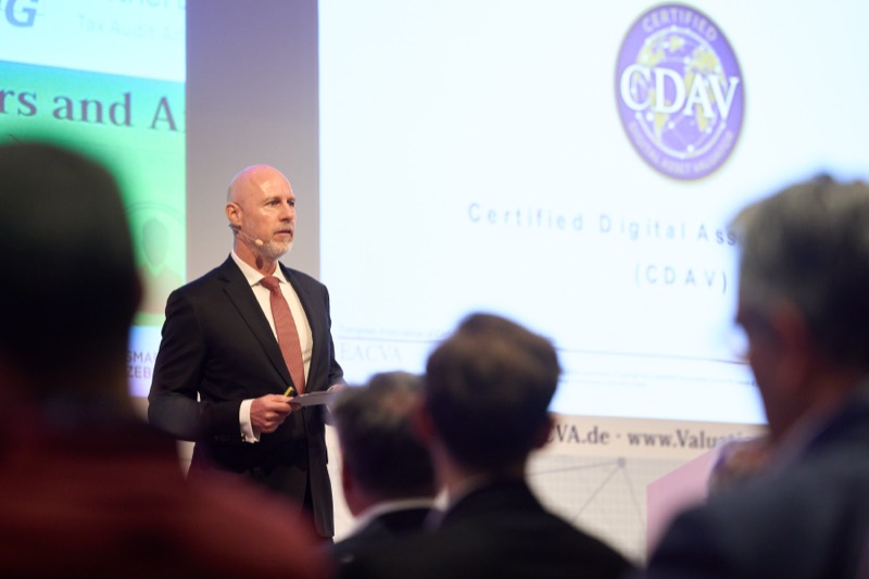 Andreas Creutzmann auf der Bühne beim CDAV-Kongress